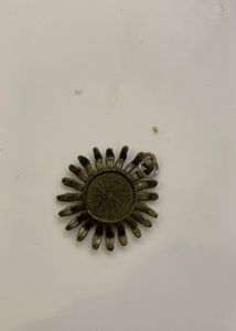 Sun Charm Pendant l last pc