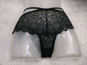 Elegant Black 🖤Lace Thong Panty