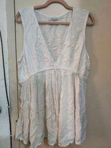 Embroidered White Sleeveless Top