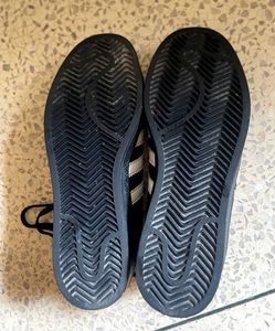 Adidas Superstar Sneakers