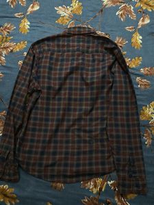 Classic Plaid Long Sleeve Shirt