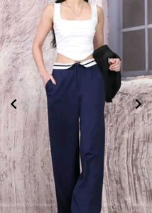 Button closure contrast waistband pleated pants