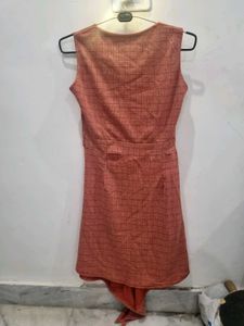 Chic Sleeveless Belted Midi Dress