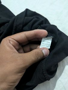 Nike Men's Black Graphic T-Shirt