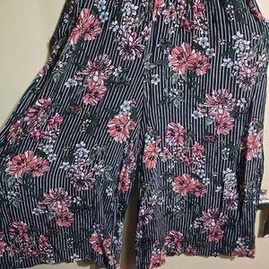 Floral Print Jumpsuit with Pockets