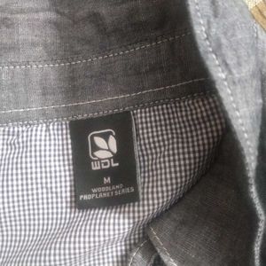 Woodland Sleeveless Grey Button-Up Shirt
