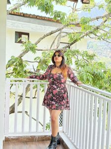 Floral Print Cutout Neck Dress