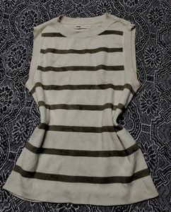 Striped Sleeveless Top - Stylish & Versatile