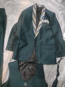 Boys' Formal 4-Piece Suit Set🥰🥰 free delivery 🚚