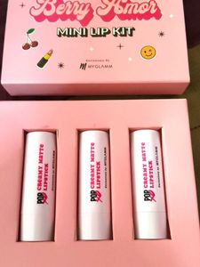 MyGlamm POPxo Makeup - Mini Lip Kit - berry Amor