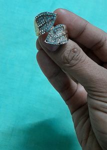 Sparkling Leaf Ring