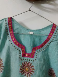 Short Kurti