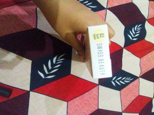 Swiss Beauty Perfect Liquid Concealer( Sand sable)