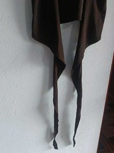 Stylish Black Crop tie top