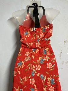 Pintresty Floral Halter Neck Midi Dress