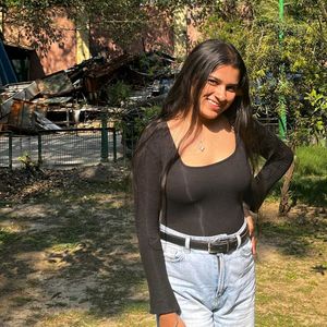 Square neck full sleeves black top