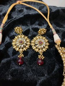 Bridal necklace set