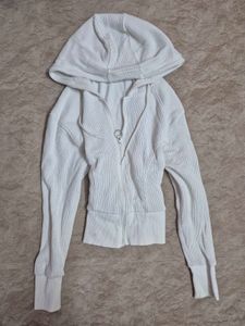 westside white ribbed knit zip hoodie ♡‧₊˚*