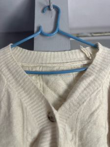Cream Cable Knit Cropped Cardigan