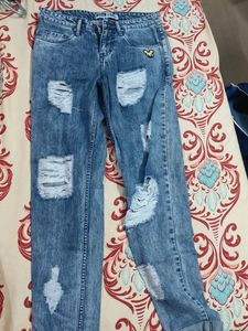 Trendy Ripped Blue Jeans