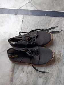 Men's White &amp; Black Athletic Shoes