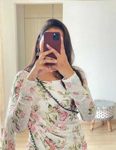 Floral Print Saree with Blouse (Ready to Wear)