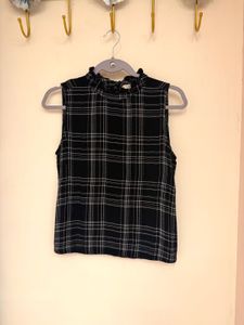 Plaid Sleeveless Top
