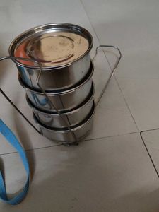 Insulated 4 layer Tiffin Carrier