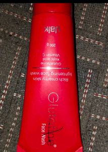 Glutafine Face Wash 200g