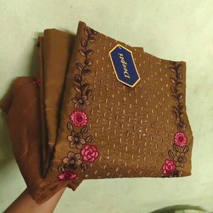 Elegant Brown Kurta Set with Floral Embroidery