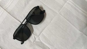 Premium UV Protected Black Sunglasses – Unisex | S