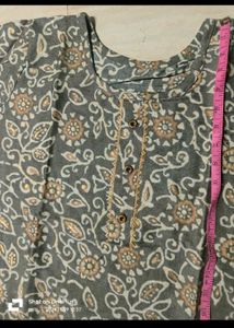 Beautiful Grey Floral Print Kurta