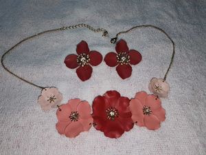 Floral Statement Necklace &amp; Earring Set