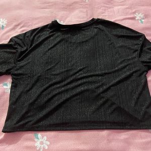 🪩Sparkly Black Cropped Top