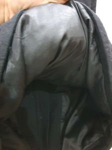 Men's Black Puffer Vest jacket, thick and good qua