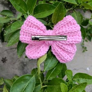 Cute Crochet Bow Hair Clip pack of 1