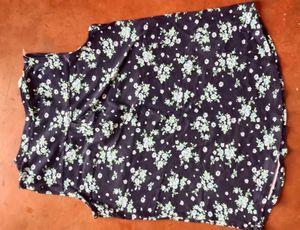 Floral Print Sleeveless Top