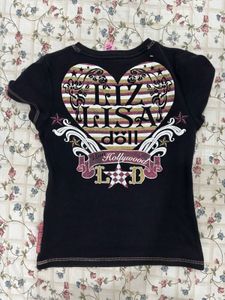 graphic gothic Liz Lisa Doll T-Shirt