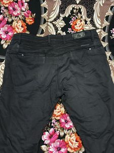 Spartan Jeans Black Pants