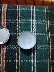 vaseline lip balm and plum face wash combo
