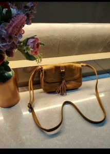 mustard yellow sling bag