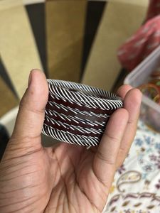 Stylish Brown &amp; White Bangles Set