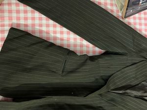 fitted brown striped blazer