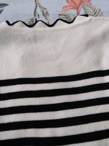 Striped Knit Long Sleeve Top
