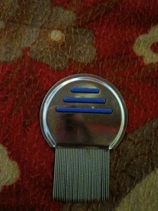 Dandruff Lice Removel Comb(Soft Metalic)