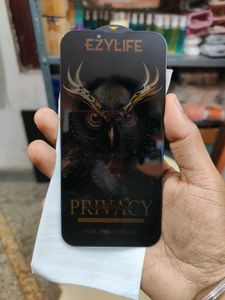EzyLife Privacy Glass IP 13/13 Pro/14