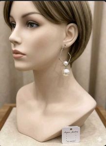 Elegant Pearl Drop Earrings