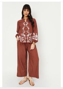 Max Embroidered Cotton Kurta Set