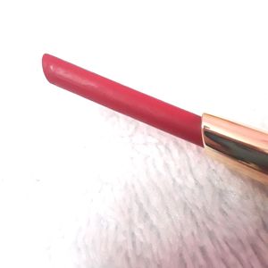 MyGlamm Ultimatte Long Stay Matte Lipstick-Bombshe