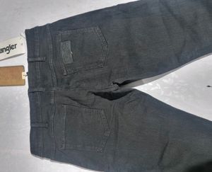 Trendy Men's Wrangler Jeans